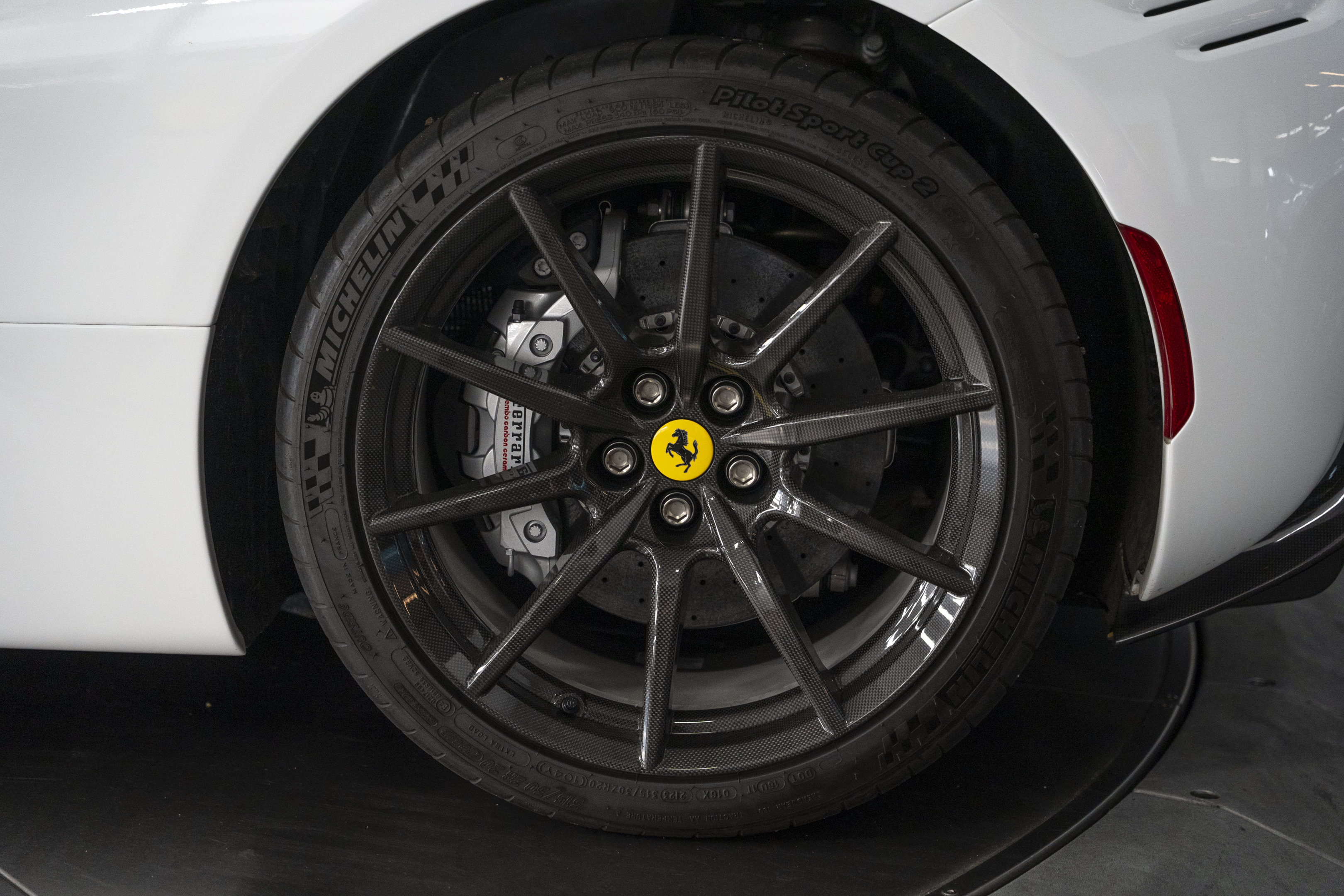Used 2023 Ferrari SF90 Spider AWD/4WD image 27
