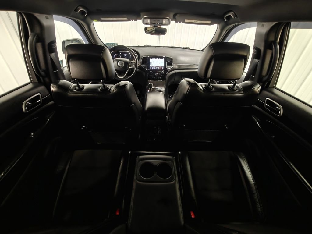 Used 2019 Jeep Grand Cherokee Altitude AWD/4WD image 27