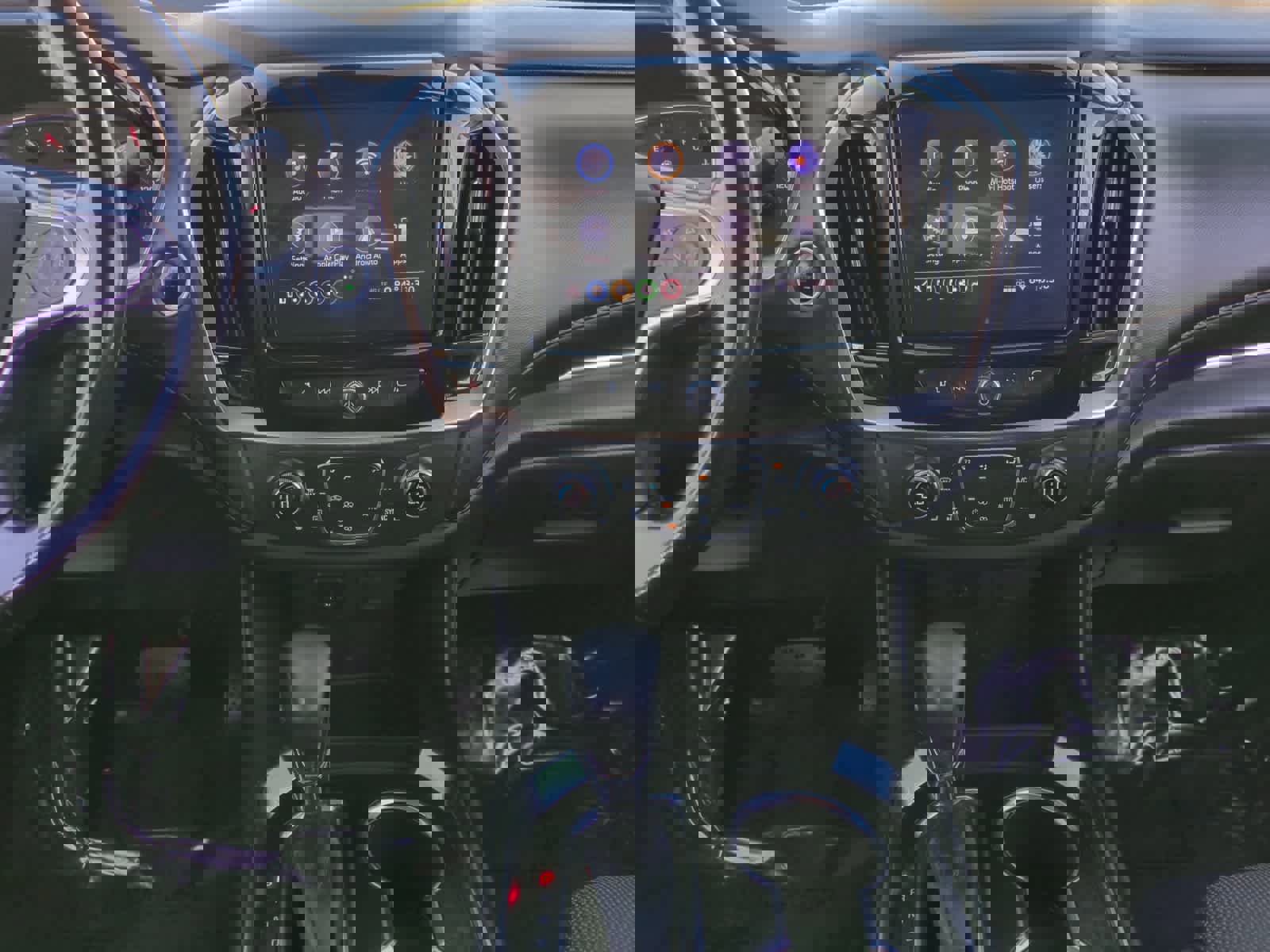 Used 2021 Chevrolet Traverse LT image 11