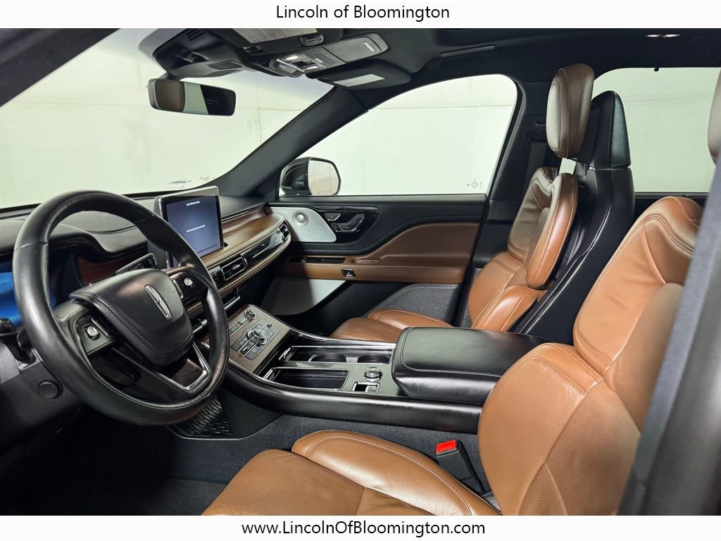 Certified 2023 Lincoln Aviator Grand Touring w/ Equipment Group 301A AWD/4WD image 14