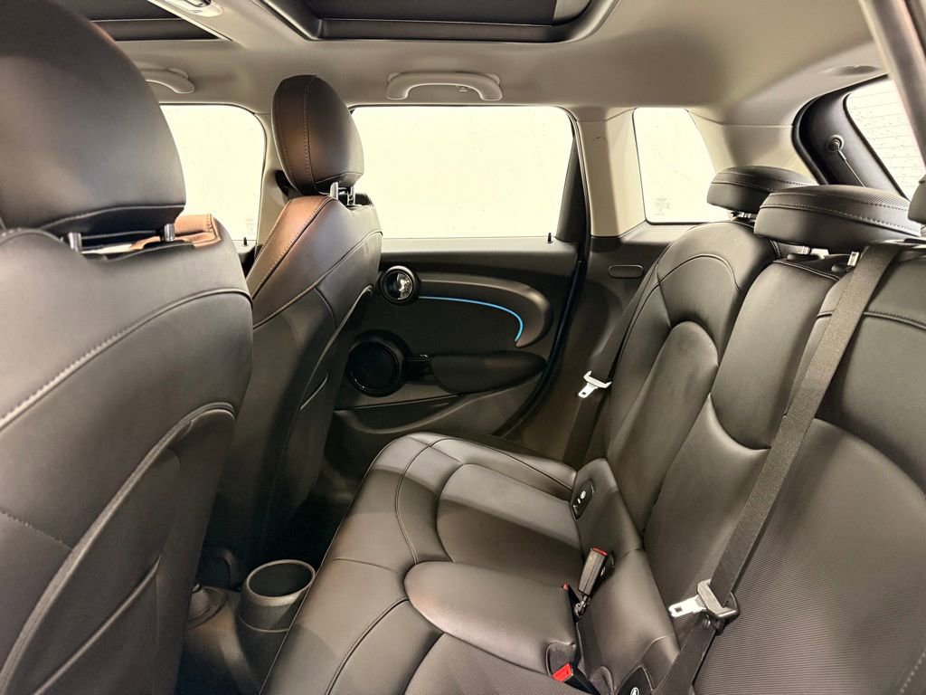 Used 2024 MINI Cooper S image 22