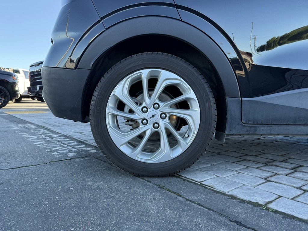 Used 2023 Chevrolet Bolt EUV LT image 10