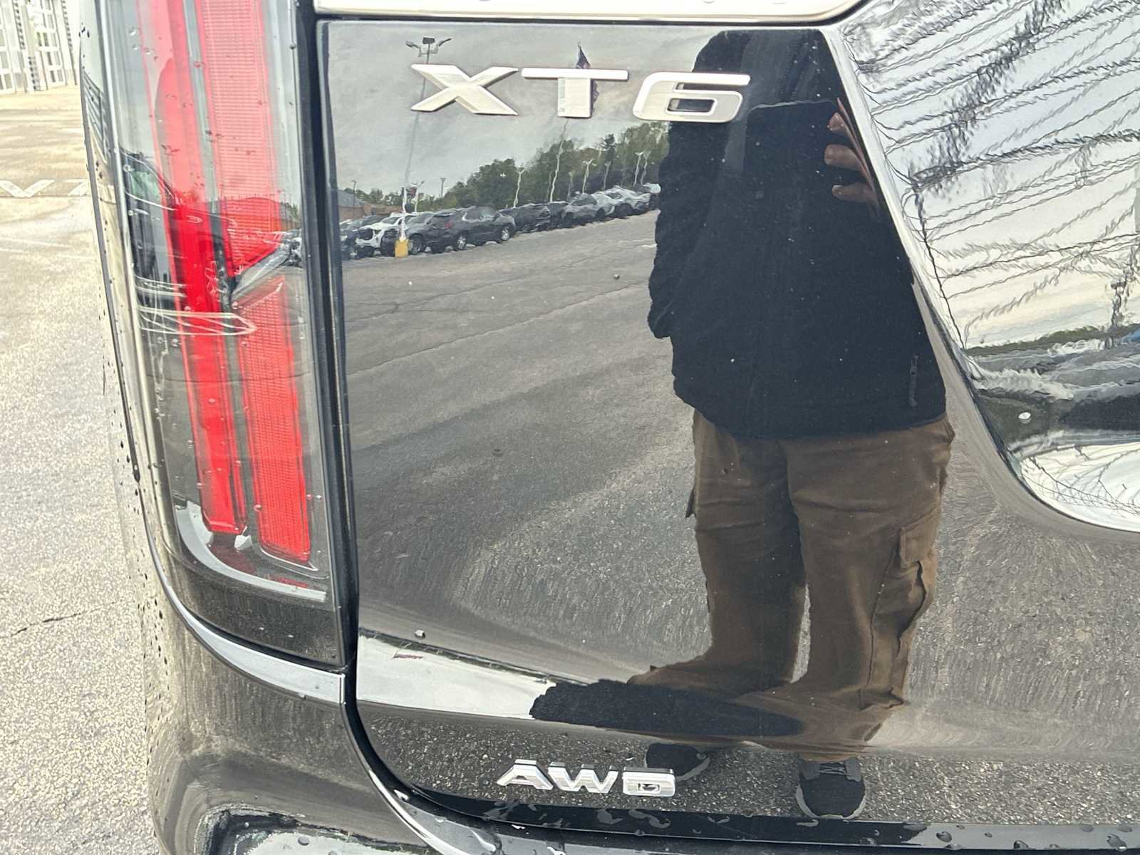 Used 2024 Cadillac XT6 Sport w/ Platinum Package image 33