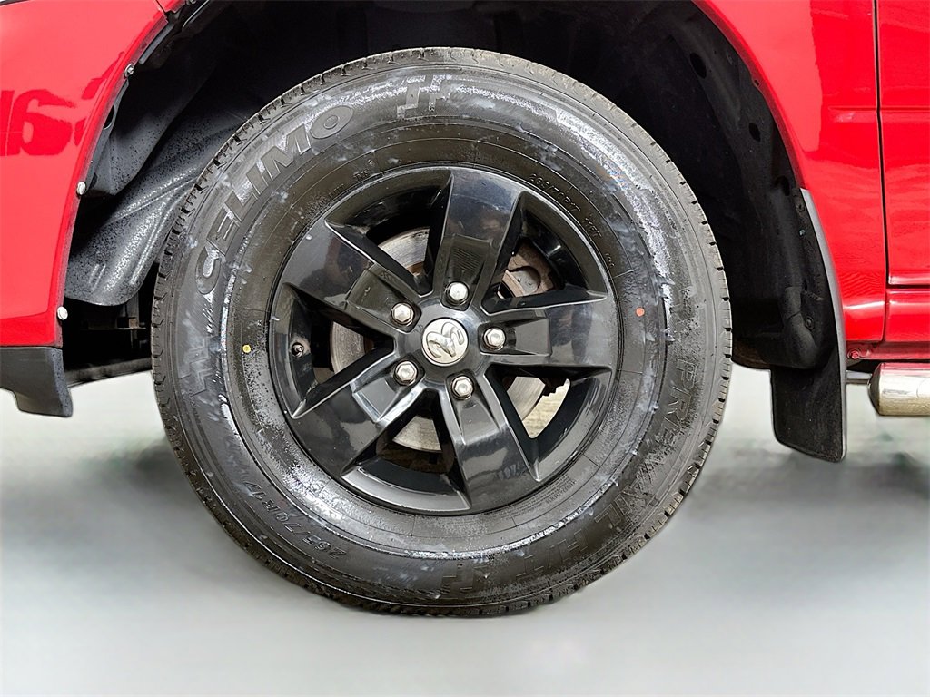 Used 2017 RAM 1500 Express image 34