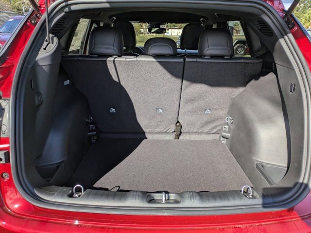 New 2026 Jeep Compass Latitude image 11