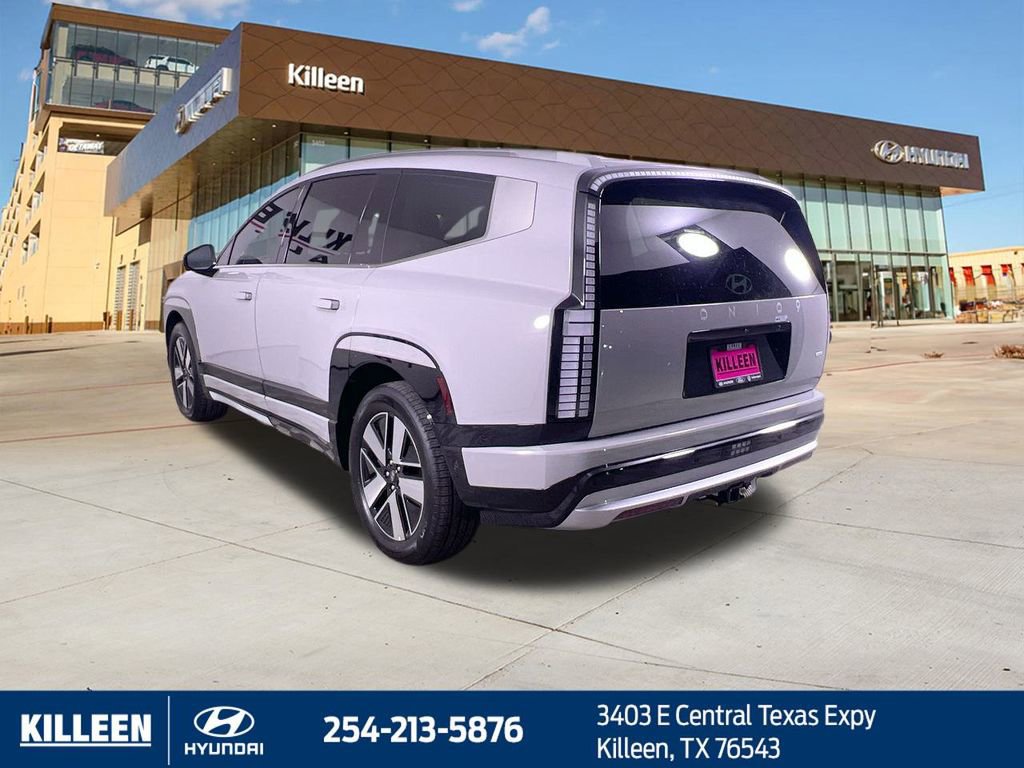 New 2026 Hyundai Ioniq 9 SEL image 5