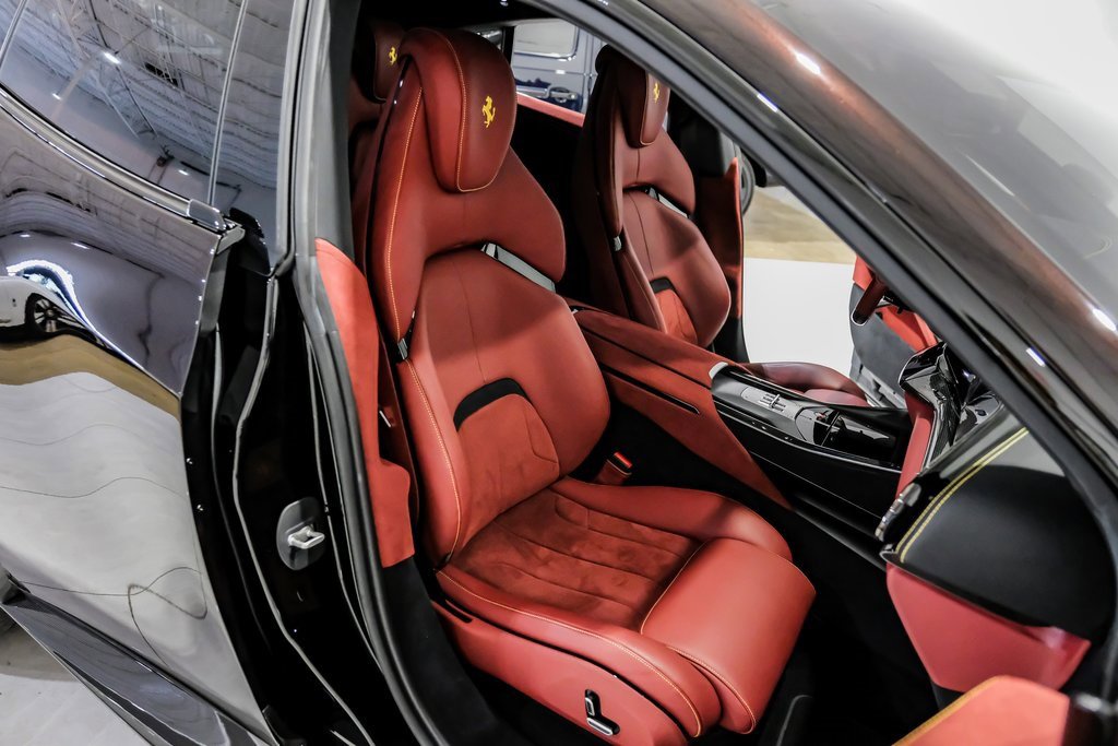 Used 2024 Ferrari Purosangue image 33