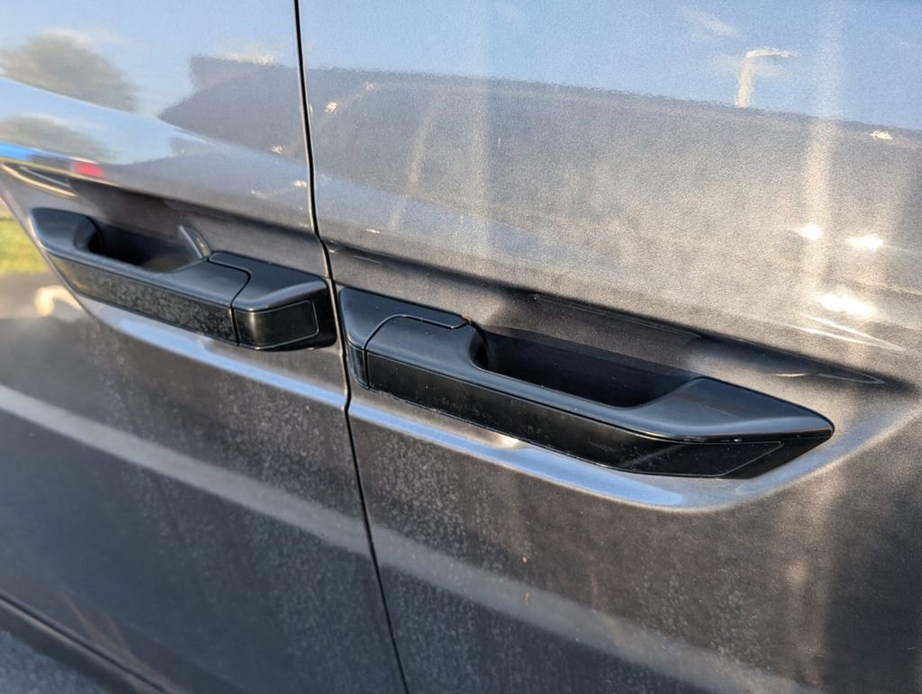 Used 2016 Honda Odyssey LX image 17