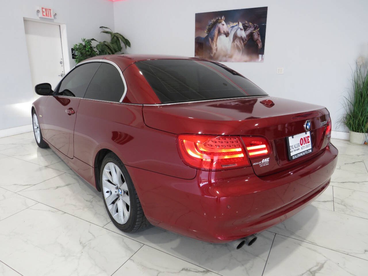 Used 2012 BMW 328i Convertible RWD image 4