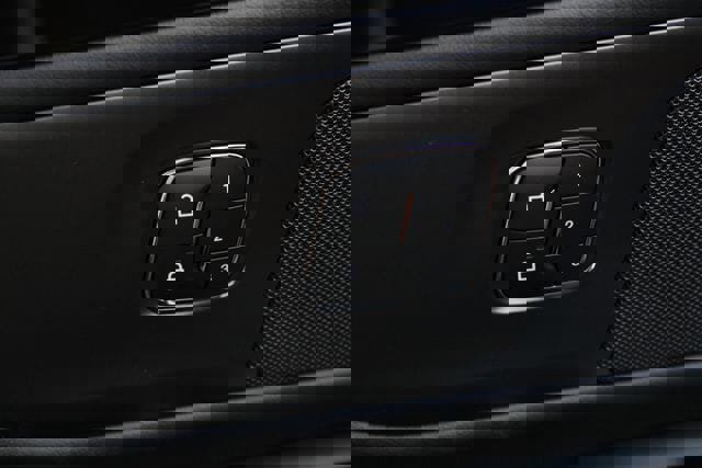 New 2026 Lincoln Nautilus Reserve AWD/4WD image 36