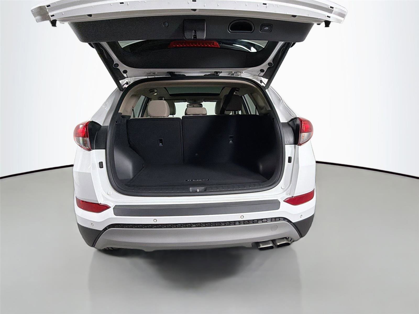 Used 2018 Hyundai Tucson Value FWD image 24