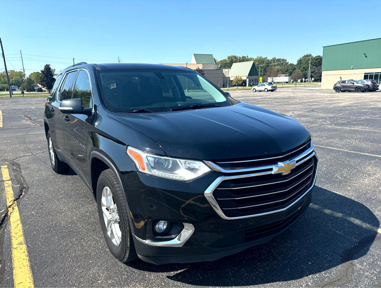 Used 2019 Chevrolet Traverse LT image 3