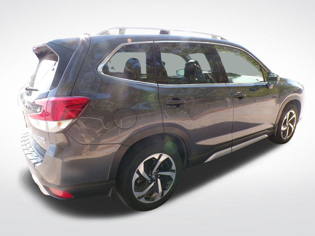 Used 2023 Subaru Forester Touring w/ Popular Package #2 AWD/4WD image 7