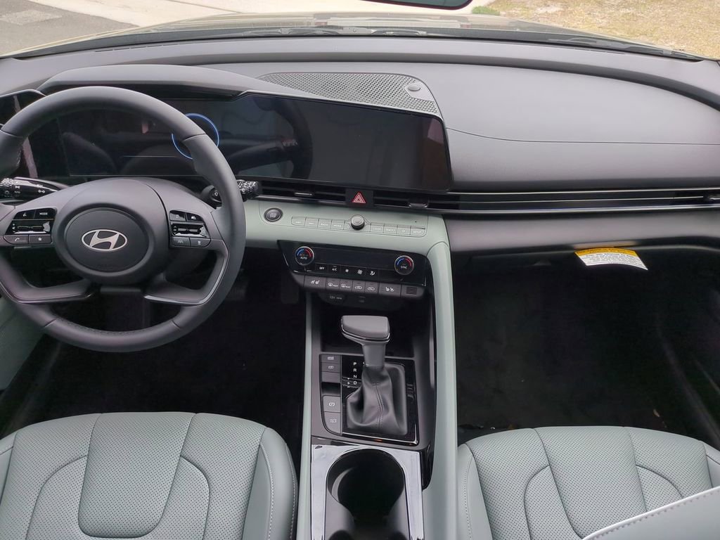 New 2026 Hyundai Elantra Limited image 16