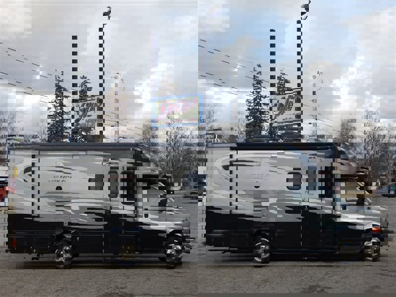 Used 2007 Chevrolet Express 3500 w/ RV Package image 1