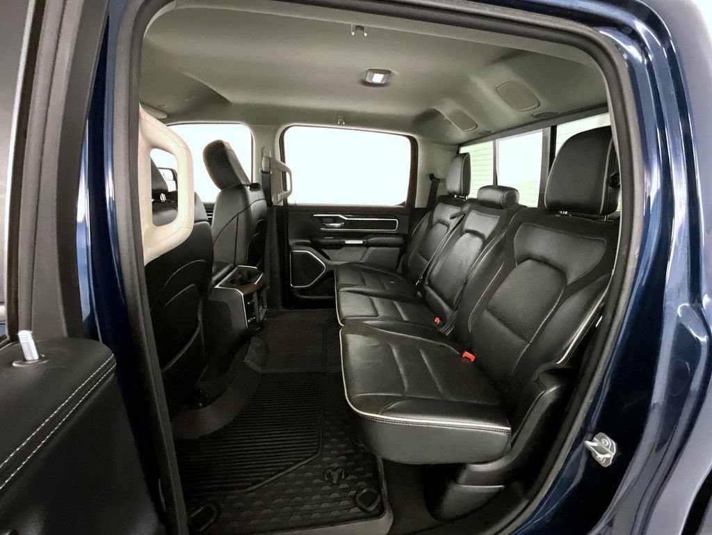 Used 2022 RAM 1500 Laramie AWD/4WD image 19