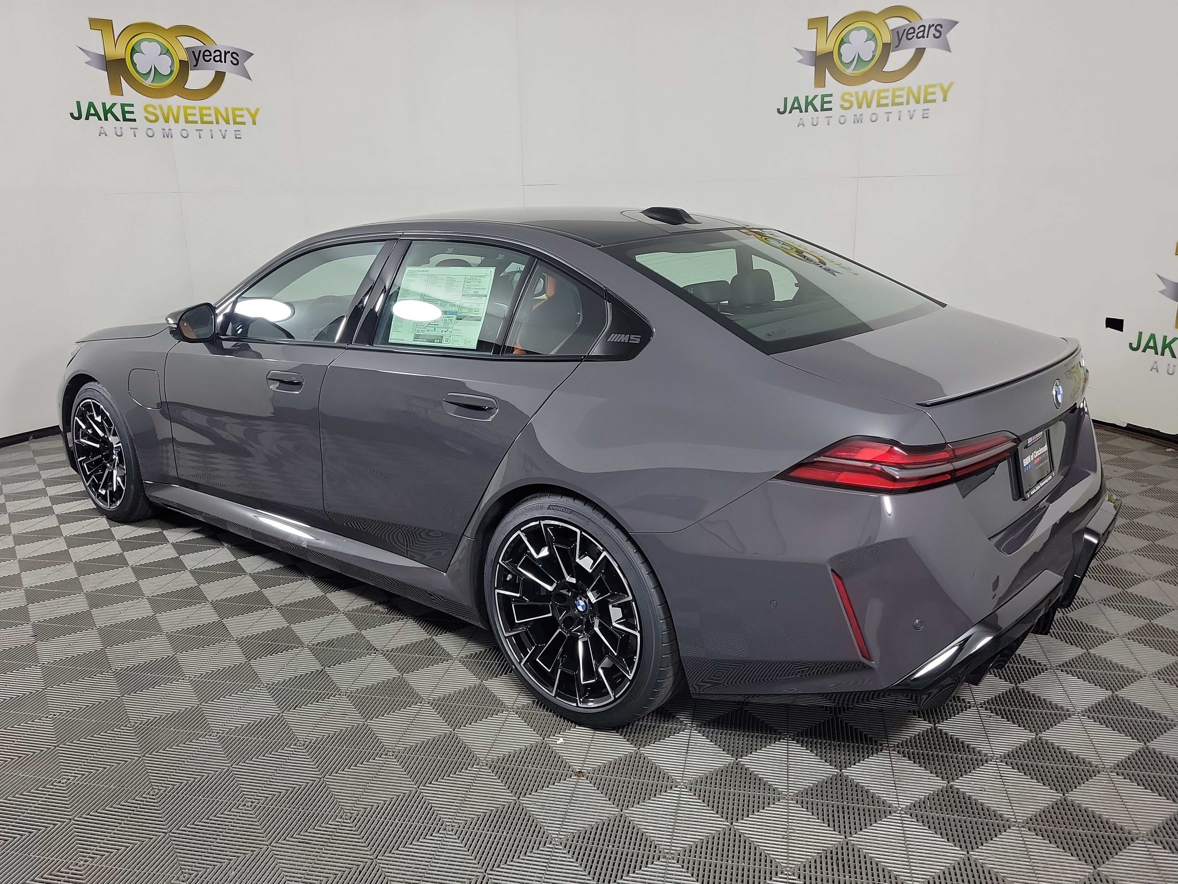 New 2027 BMW M5 w/ Executive Package AWD/4WD image 5