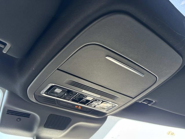 New 2026 Lincoln Navigator L Reserve w/ Jet Appearance Package image 30