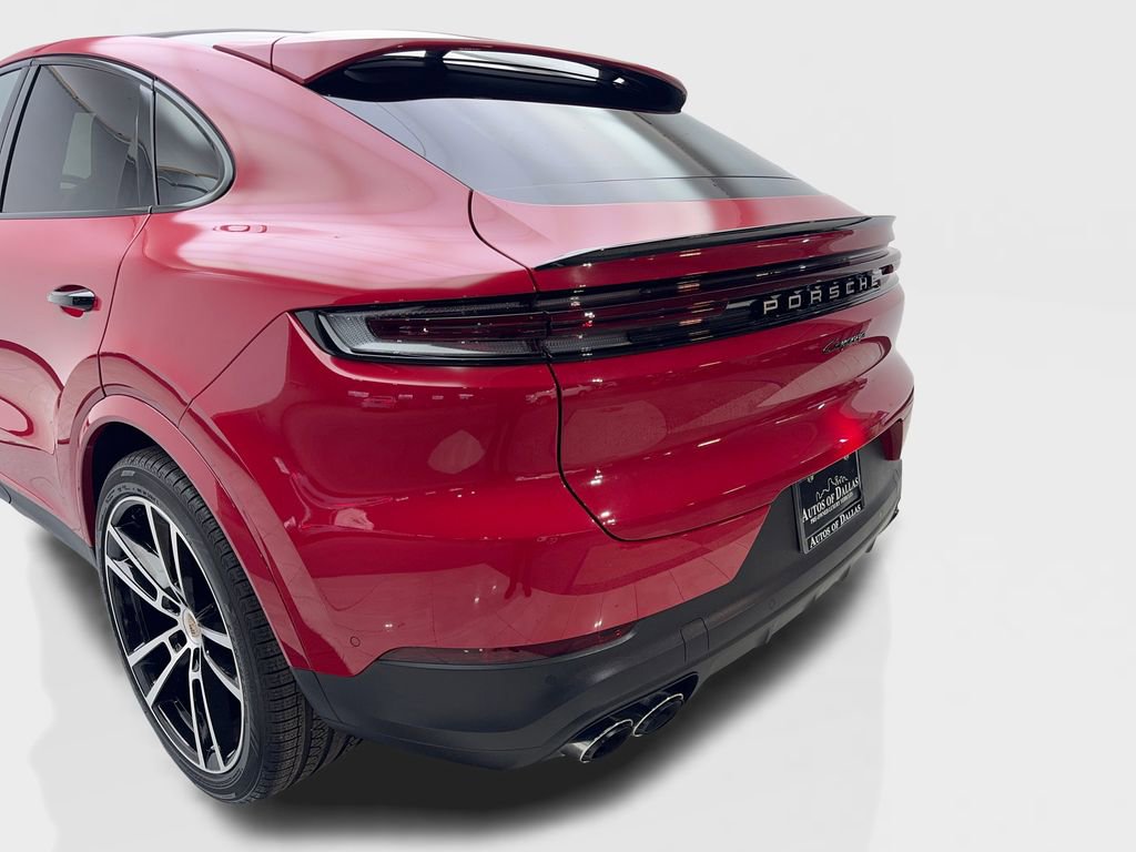 Used 2026 Porsche Cayenne Coupe image 19