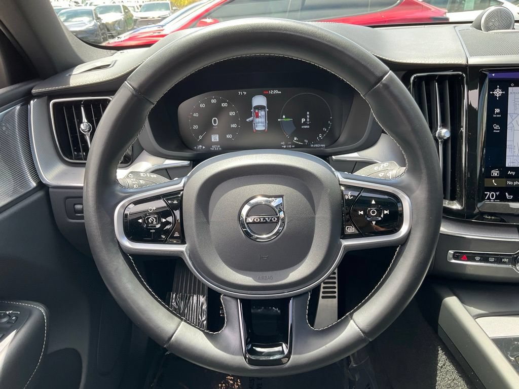 Used 2021 Volvo XC60 T8 R-Design w/ Advanced Package AWD/4WD image 39