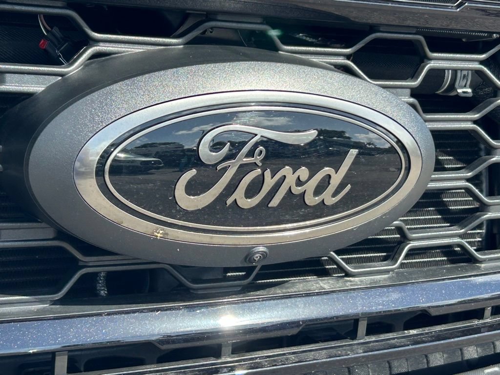 New 2026 Ford F250 Lariat w/ Black Appearance Package AWD/4WD image 23