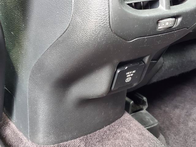 Used 2016 Jeep Cherokee 75th Anniversary FWD image 26