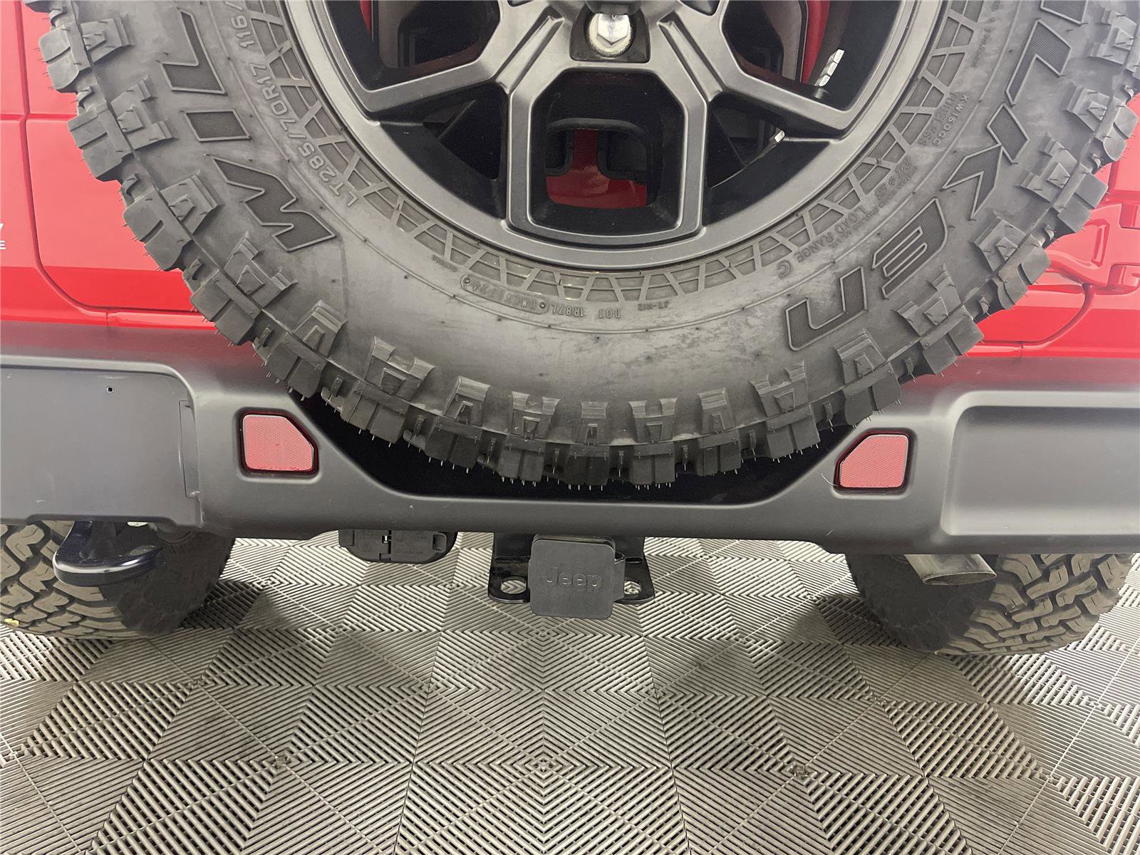 Used 2024 Jeep Wrangler Willys image 5