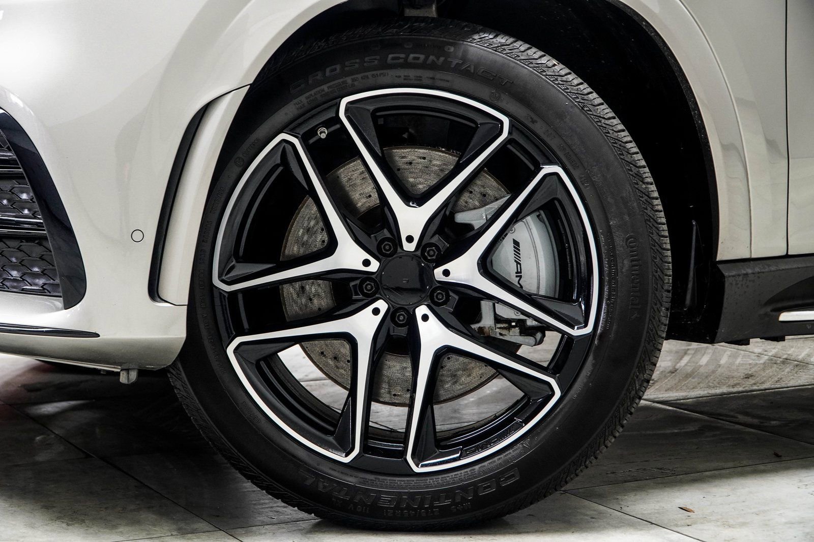 Used 2022 Mercedes-Benz GLE 53 AMG 4MATIC image 3