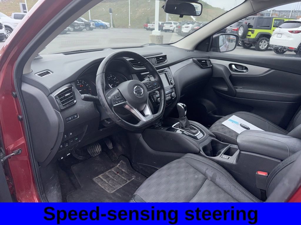 Used 2020 Nissan Rogue Sport SV w/ Technology Package image 10