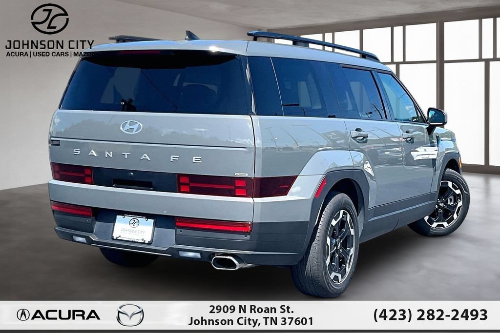 Used 2025 Hyundai Santa Fe SEL AWD/4WD image 2
