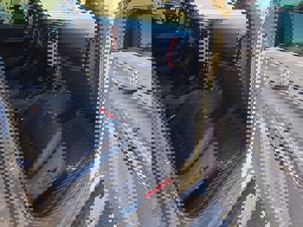 Used 2025 Ford Ranger Raptor image 12