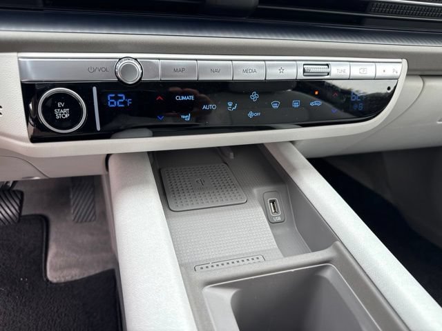 Used 2023 Hyundai Ioniq 6 SEL w/ Cargo Package AWD/4WD image 6