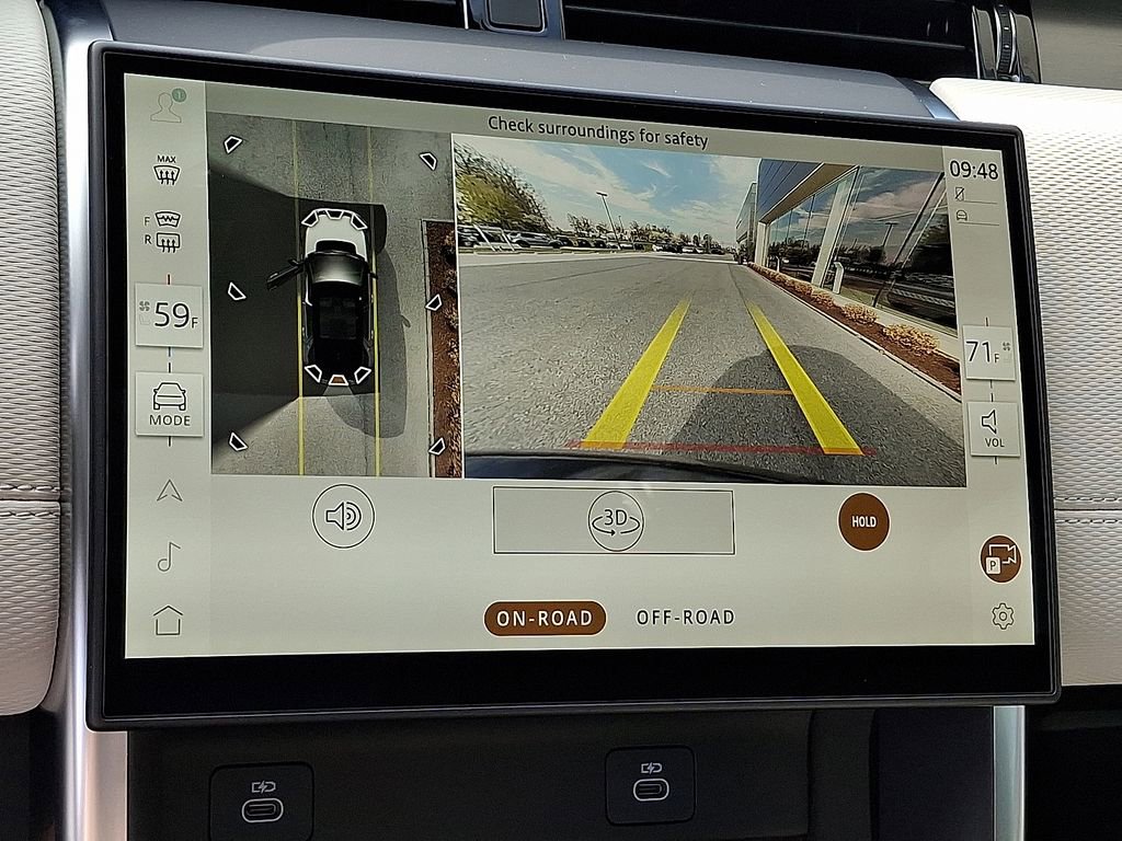 New 2026 Land Rover Discovery Sport Landmark image 16