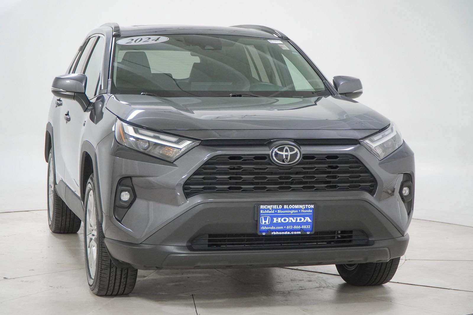 Used 2024 Toyota RAV4 XLE Premium w/ Weather Package AWD/4WD image 16