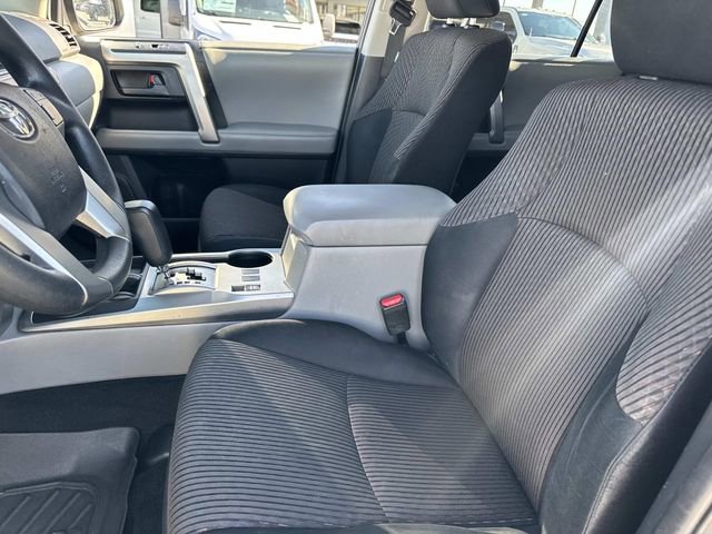 Used 2012 Toyota 4Runner SR5 w/ Convenience Pkg image 18