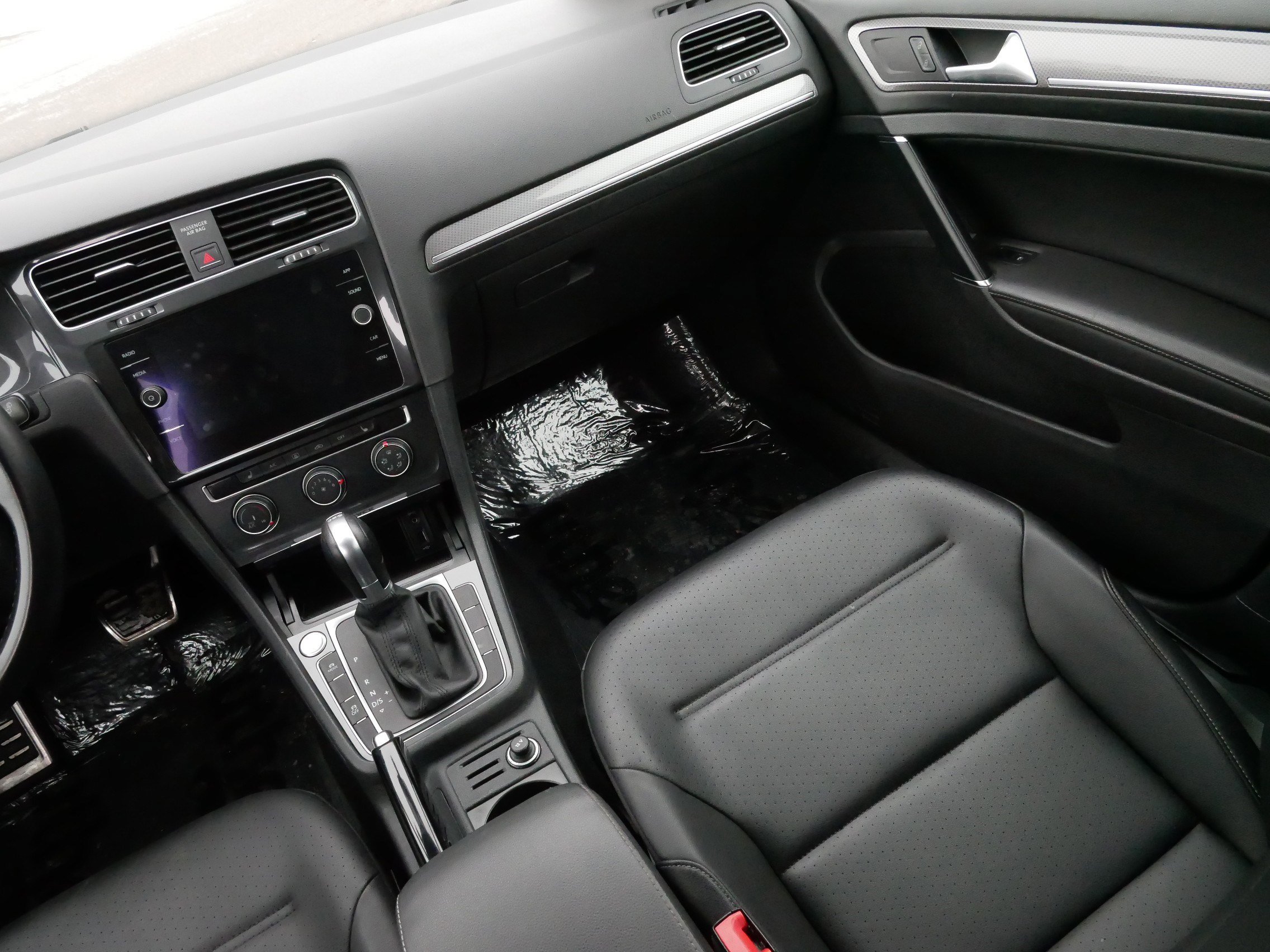 Used 2018 Volkswagen Golf Alltrack SE image 11