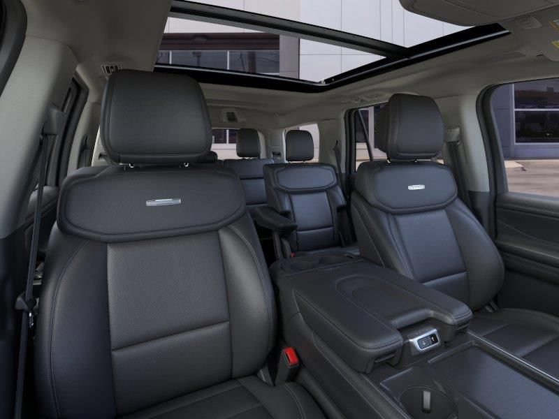 New 2026 Ford Expedition Platinum w/ Driver's Package AWD/4WD image 14