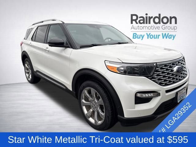 Used 2020 Ford Explorer Platinum w/ Premium Technology Package AWD/4WD image 3