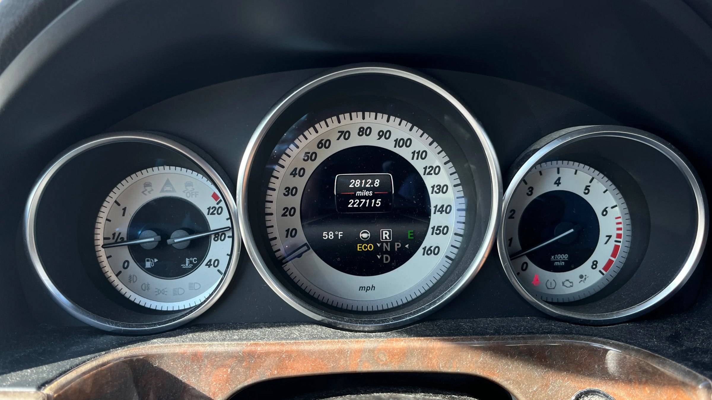 Used 2014 Mercedes-Benz E 350 4MATIC Wagon image 18