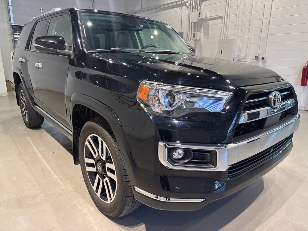 Used 2023 Toyota 4Runner Limited AWD/4WD image 9