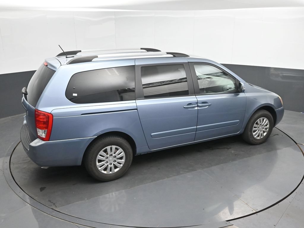 Used 2012 Kia Sedona LX FWD image 24
