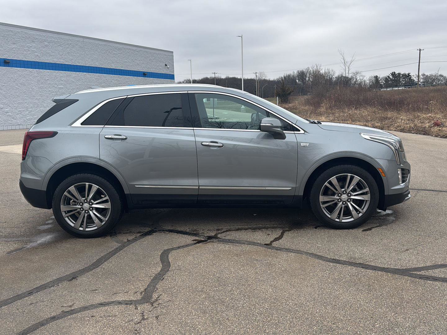 Used 2024 Cadillac XT5 Premium Luxury image 7