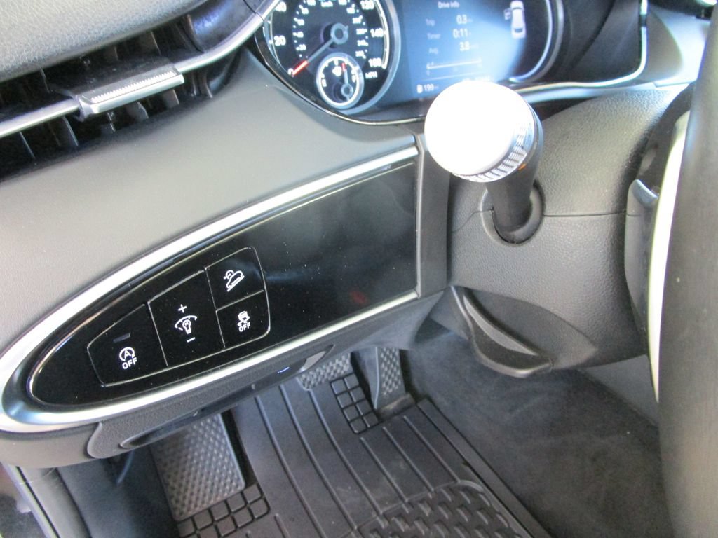 Used 2025 Genesis GV70 2.5T AWD/4WD image 27