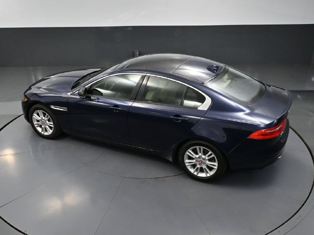 Used 2018 Jaguar XE Premium AWD/4WD image 48