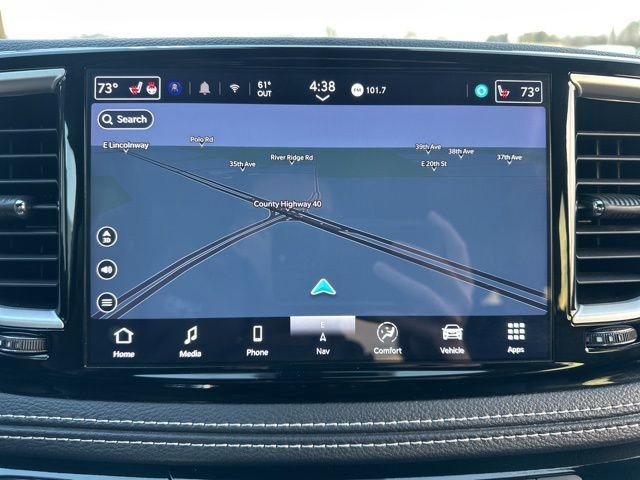 Certified 2024 Chrysler Pacifica Select image 41