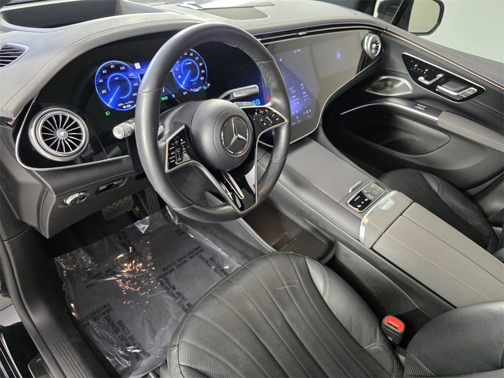 Certified 2023 Mercedes-Benz EQS 580 4MATIC SUV image 10