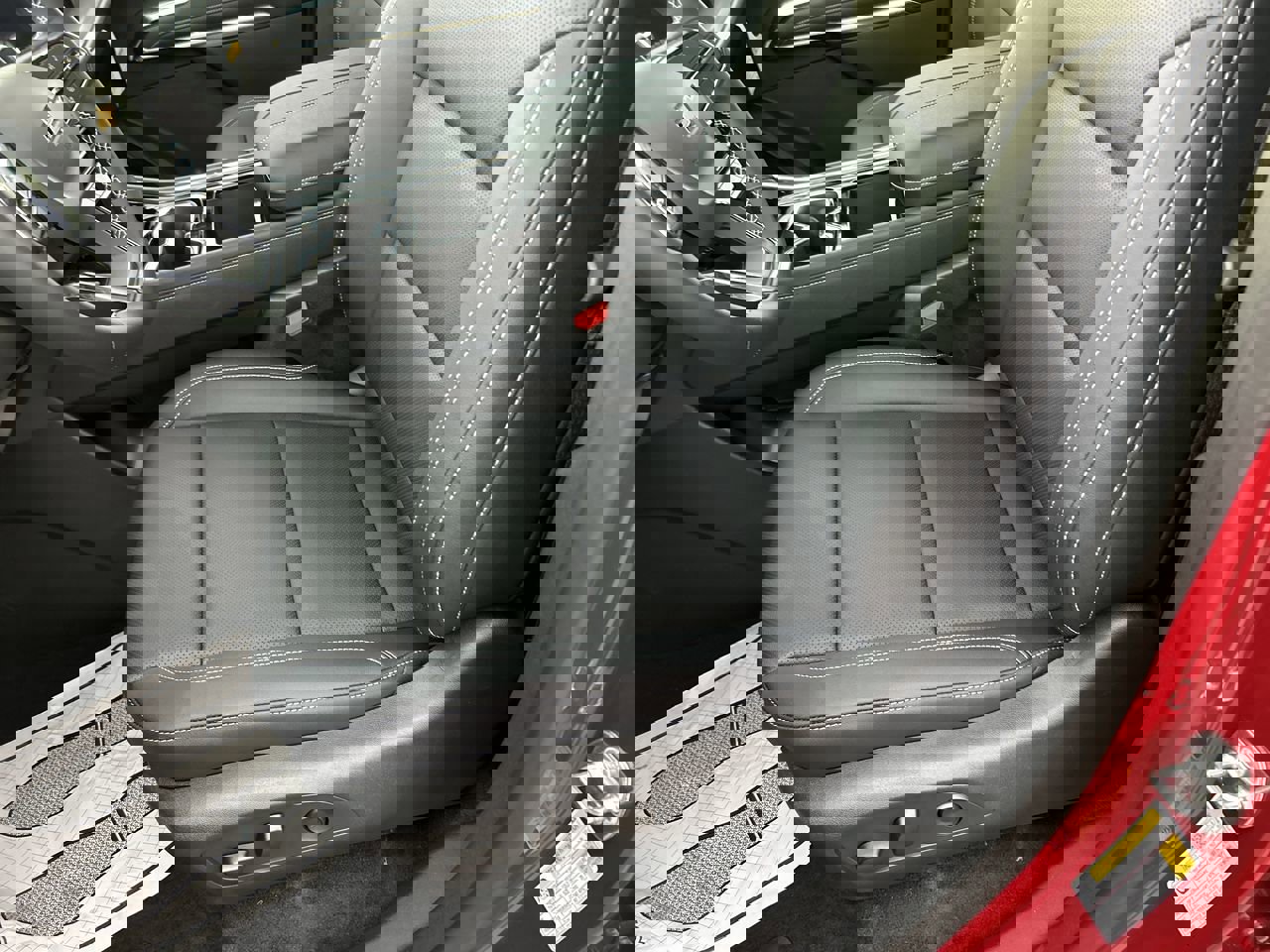 New 2026 Chevrolet Traverse LT w/ Driver Confidence Package image 25