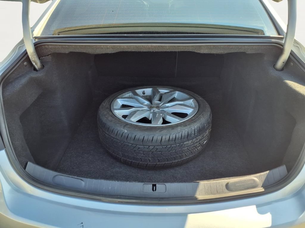 Used 2016 Chevrolet Impala LTZ FWD image 23