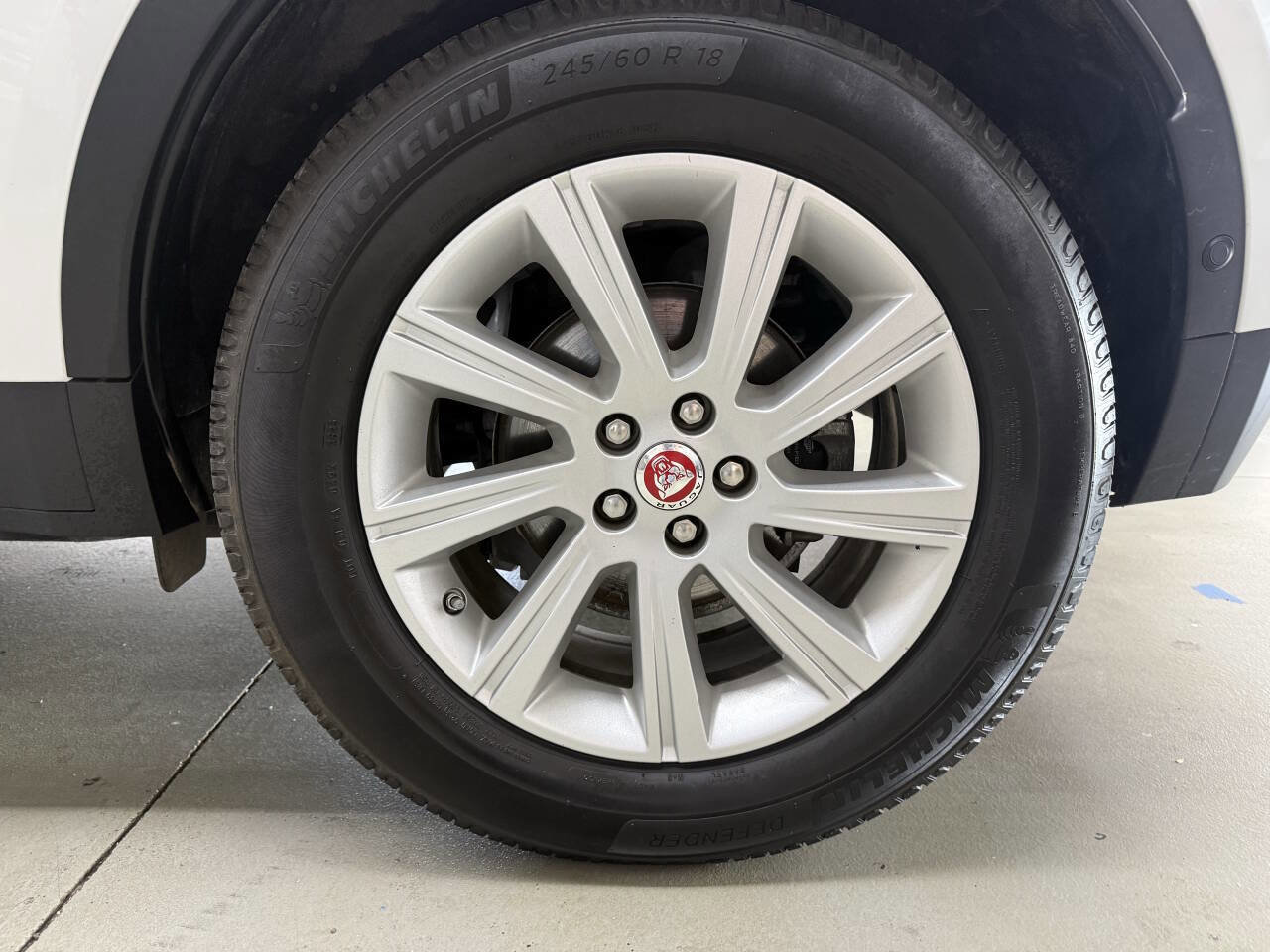 Used 2018 Jaguar E-PACE S AWD/4WD image 28