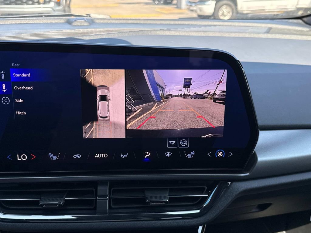 Used 2025 Chevrolet Equinox EV RS image 20